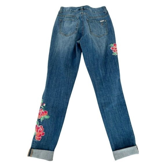 MELISSA McCARTHY Seven7 Jeans - Picture 3 of 10